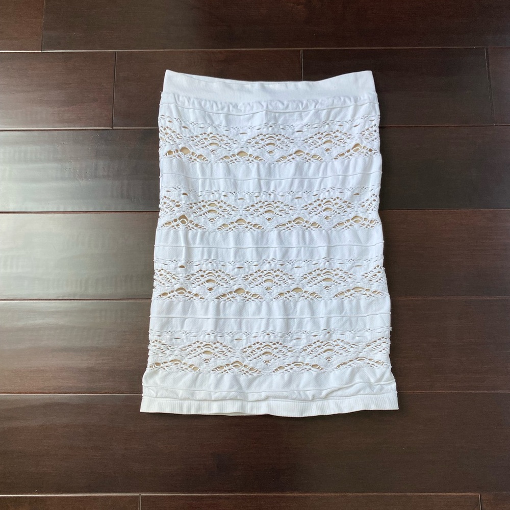 Bebe mini skirt